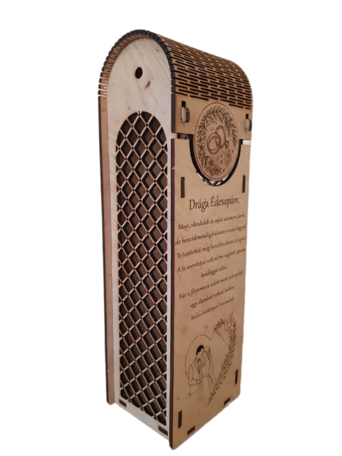 snapedit_1755695139133_result Fa szülőköszöntő bortartó doboz, bal oldalról