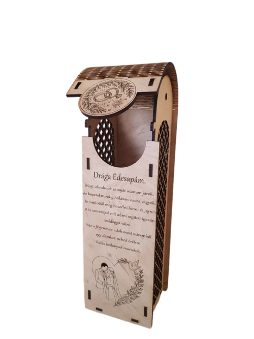 snapedit_1755695169144_result Fa szülőköszöntő bortartó doboz, nyitva