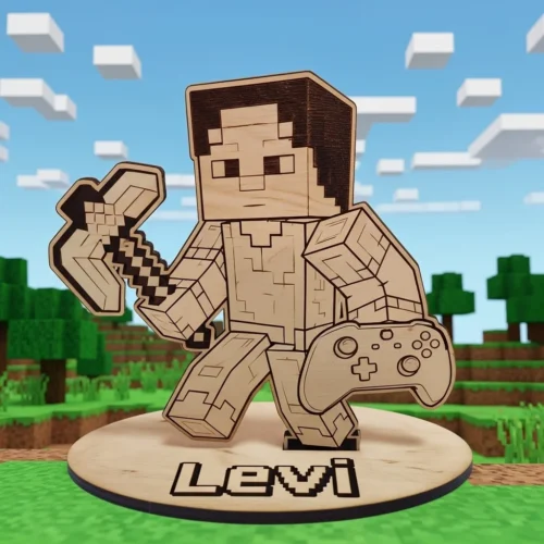 Névre szóló Minecraft ajándék, egy fa figura a "Levi" névvel gravírozva, pixeles játék-háttér előtt.